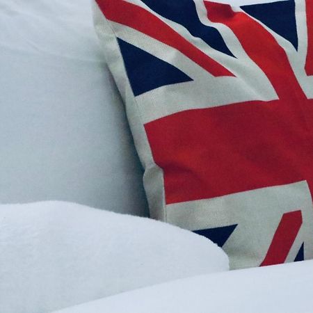 Luxury Suites Near Wembley Stadium, Wembley Arena, London Designer Outlet Eksteriør bilde